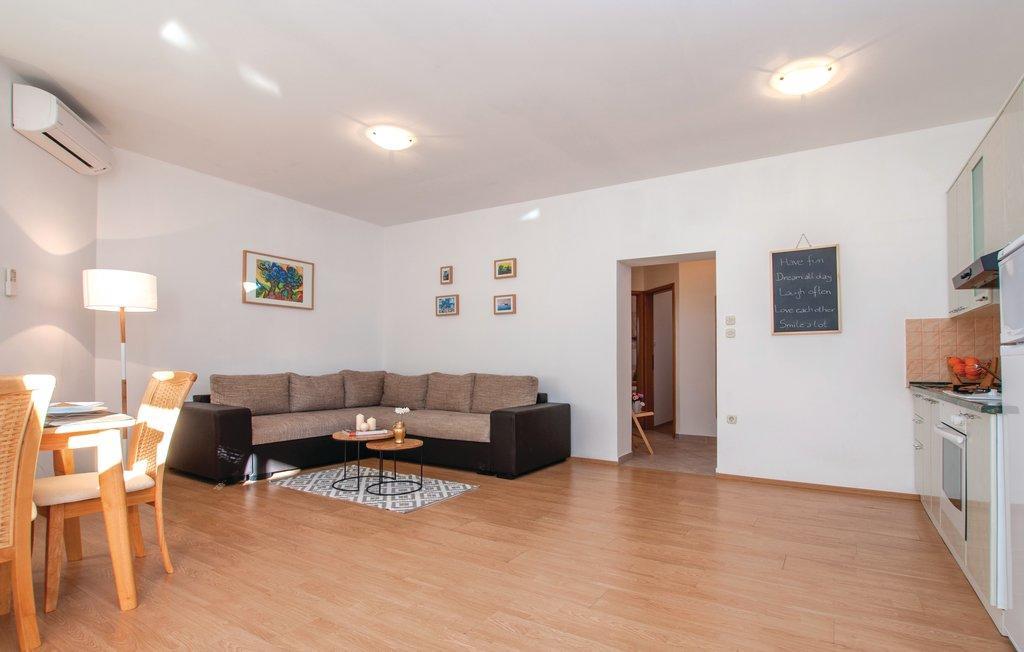 Maiv Residence - Family & Designer Suites Rogoznica  Eksteriør billede