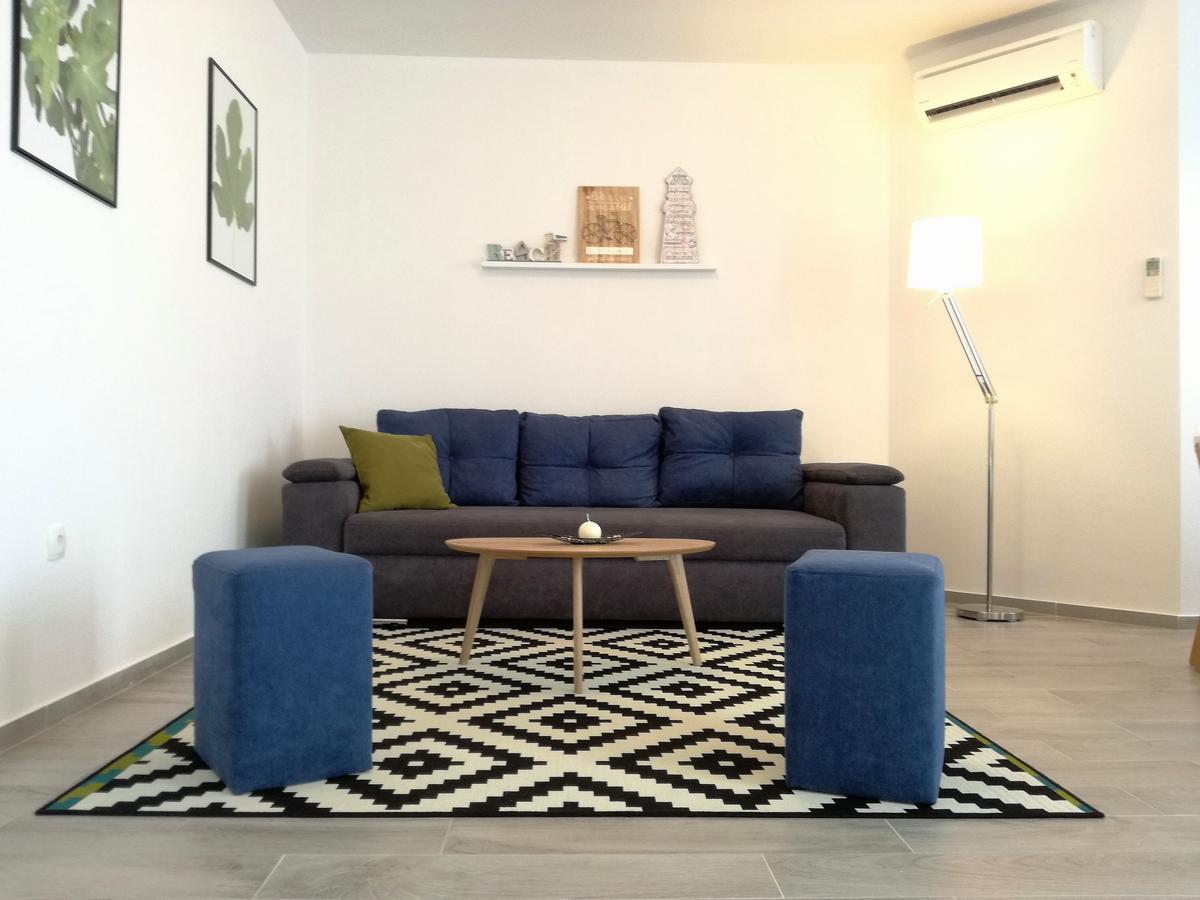 Maiv Residence - Family & Designer Suites Rogoznica  Eksteriør billede
